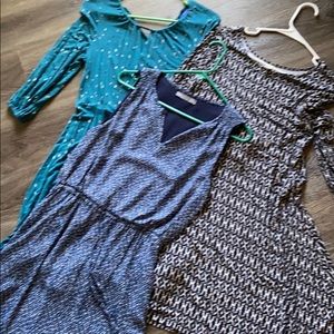 Set of Causal Dresses